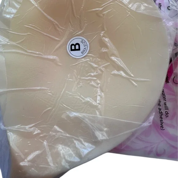 Femagique Silicone Adhesive Strapless Backless Bra Womens B Cream New FSASB-OWB - Picture 10 of 13